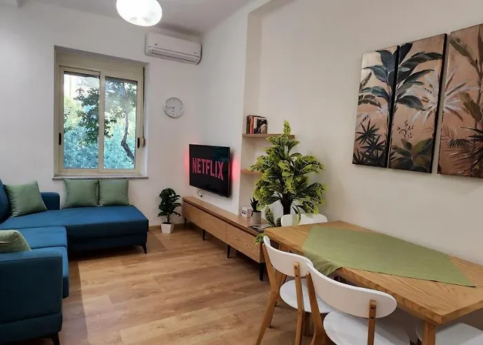 Apartament Like Shallvaret Centre