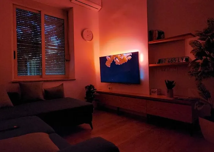 Like Shallvaret Centre * Tirana