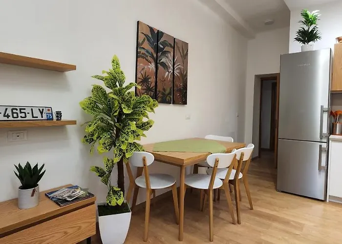 Appartement Like Shallvaret Centre Tirana